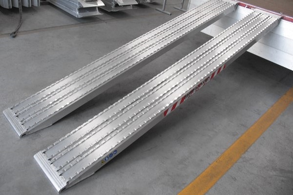 TRP105F Series - Milled Surface Ramps for Steel Track - 390mm wide