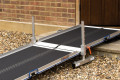 Joining support with ramps resting on it 