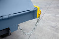 Safety chain on the yard ramp 