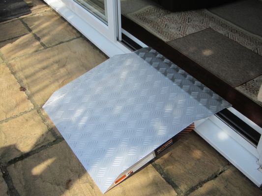 Threshold ramp on PVC doorway