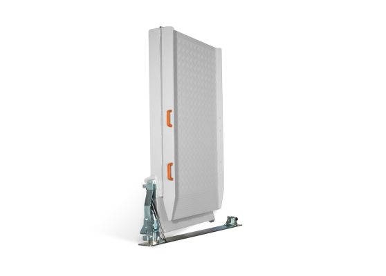 Twisty Folding Van Ramp (3000mm long, 1000mm wide, 1650mm folded height, capacity 600kg) PLEASE USE THE SAFETY BELT