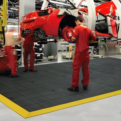 Anti-fatigue mat installed in car factory 