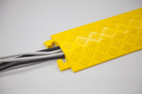 Cable cover with wires 