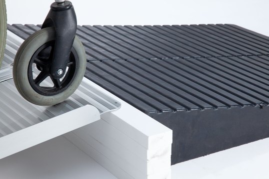Folding Aluminium & Rubber Threshold Drive-In System (4ft & 5.5" Pair)