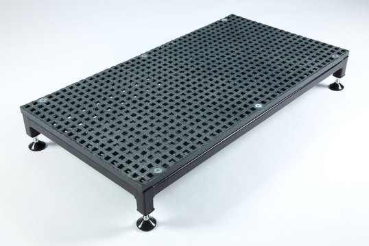 Half Step Standard 115 x 760 x 405mm 300kg Capacity Black With 155mm Feet