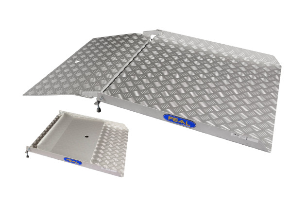 Folding drive in ramp folded and unfolded