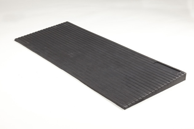 rubber container ramp side profile