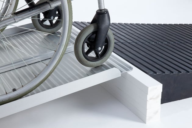 Folding Aluminium & Rubber Threshold Drive-In System (3ft & 4.5" Pair)