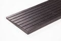 Rubber threshold ramp with anti-slip surface