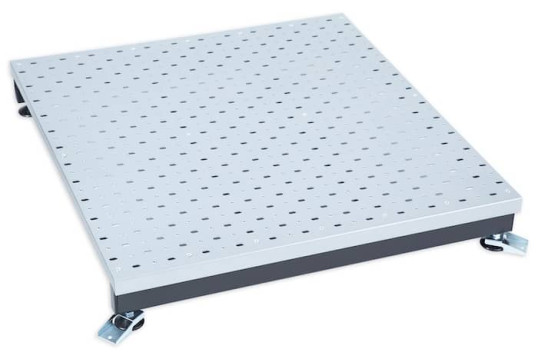 Large adjustable mobility step 
