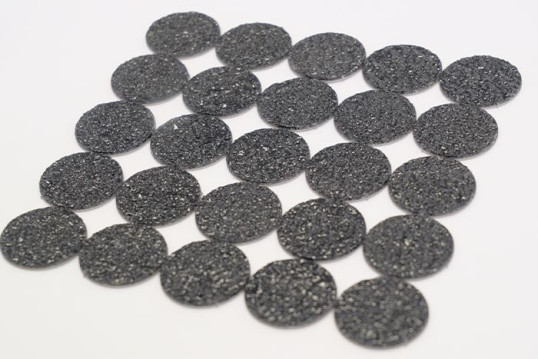 Black anti-slip discs for decking