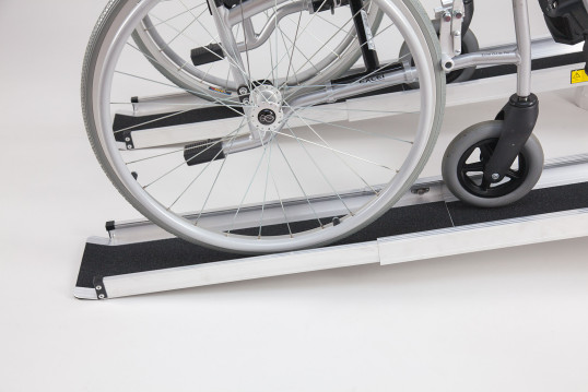 Telescopic Economy Channel Ramps 4ft (122cm long) with black grip surface