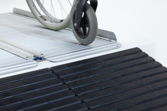 Folding Aluminium & Rubber Threshold Drive-In System (8ft & 7" Pair)