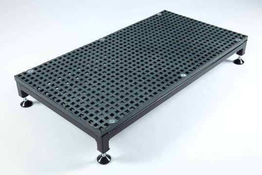 Black adjustable half step 