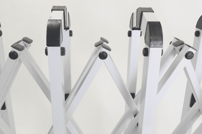 Extended metal barrier 