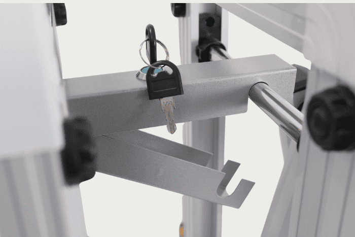 Interlocking safety barrier Interlocking safety barrier