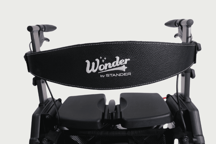 Bariatric rollator with backrest Bariatric rollator with backrest