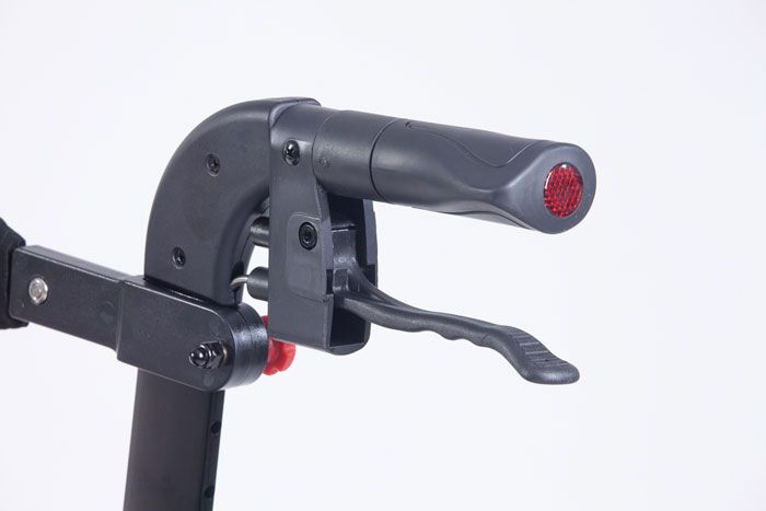 Nitro rollator with hand brakes
