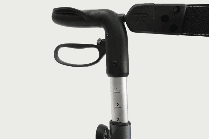 Height adjustable rollator Height adjustable rollator