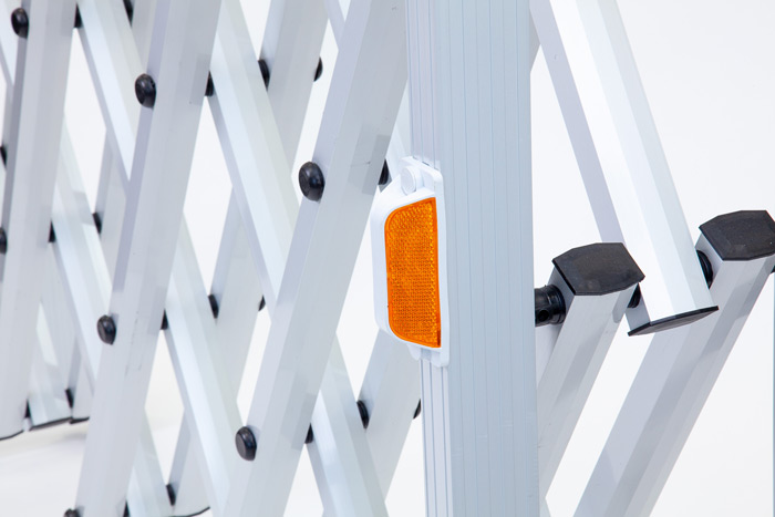 Barrier reflectors 