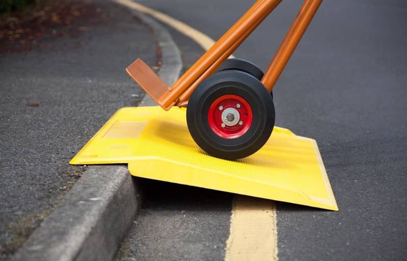 Yellow Kerbhopper Yellow Kerbhopper
