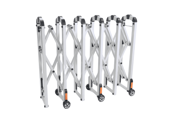 Expandable barrier on wheels 