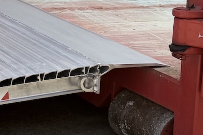 Aluminium container ramp resting in place