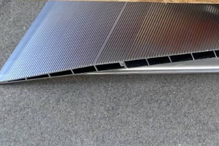 Aluminium anti-slip surface 