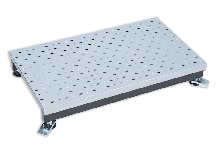 Adjustable half step 