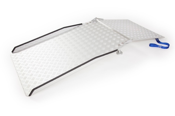 Adjustable wheelchair ramp