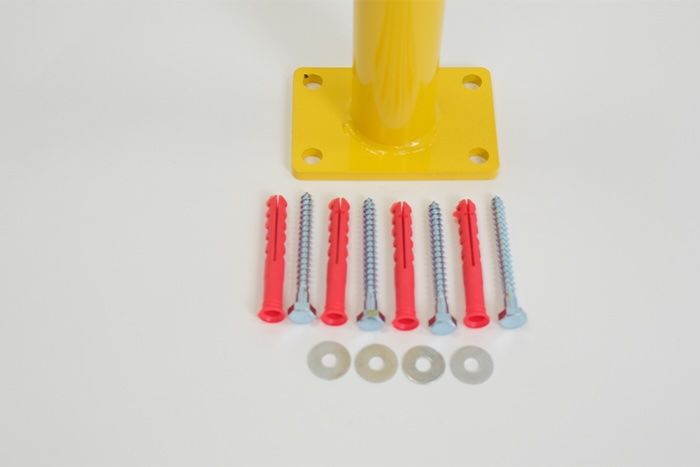 Security post with hooks and fixings 