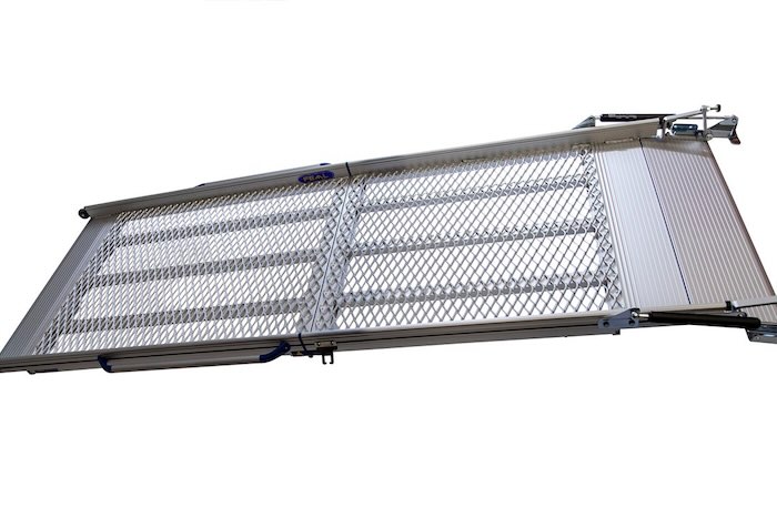 Folding aluminium van ramp with mesh surface